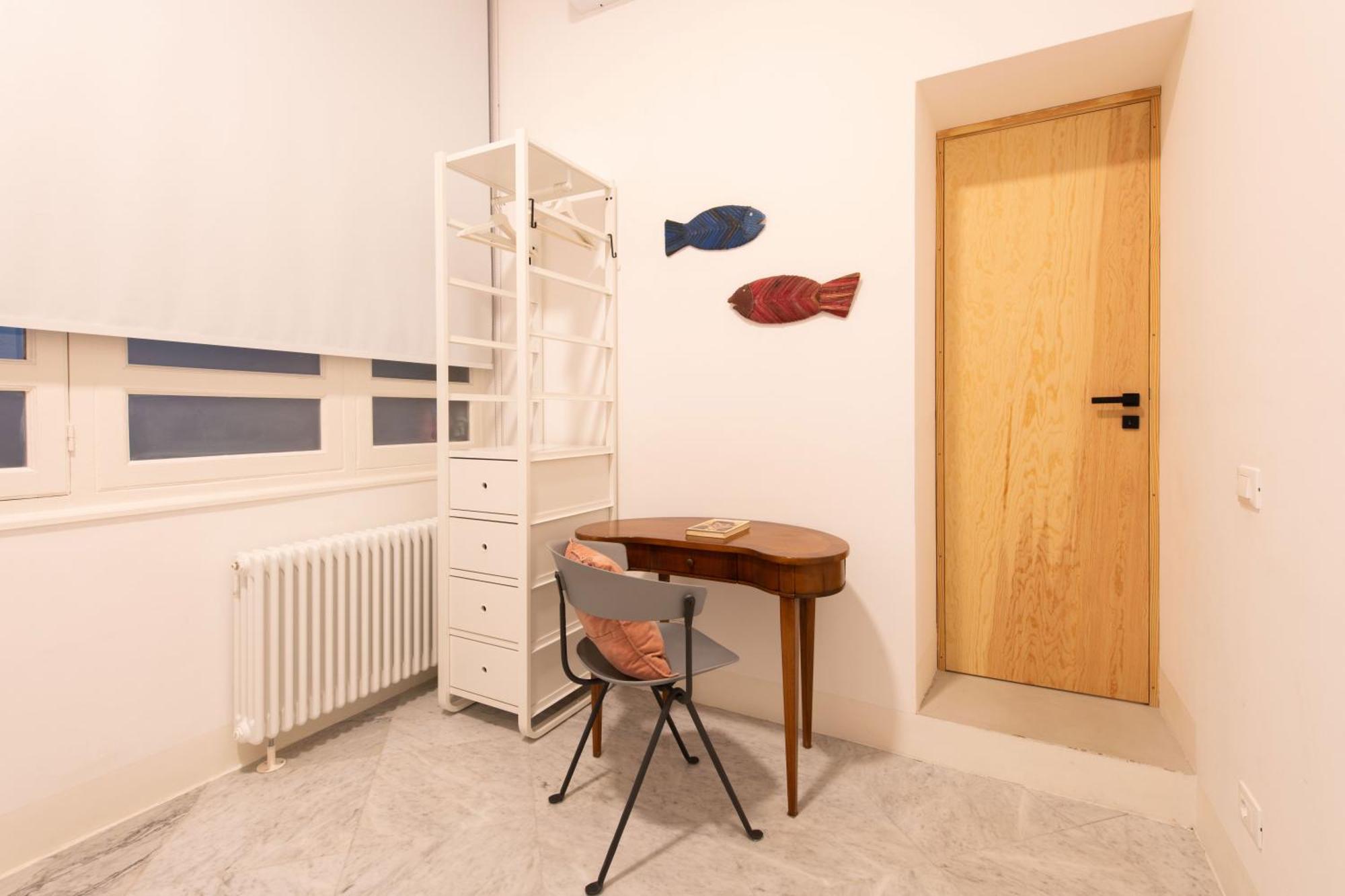 Sartoria Cavour - Modern Sicilian Elegance In A Former Tailor Shop Palermo Bagian luar foto